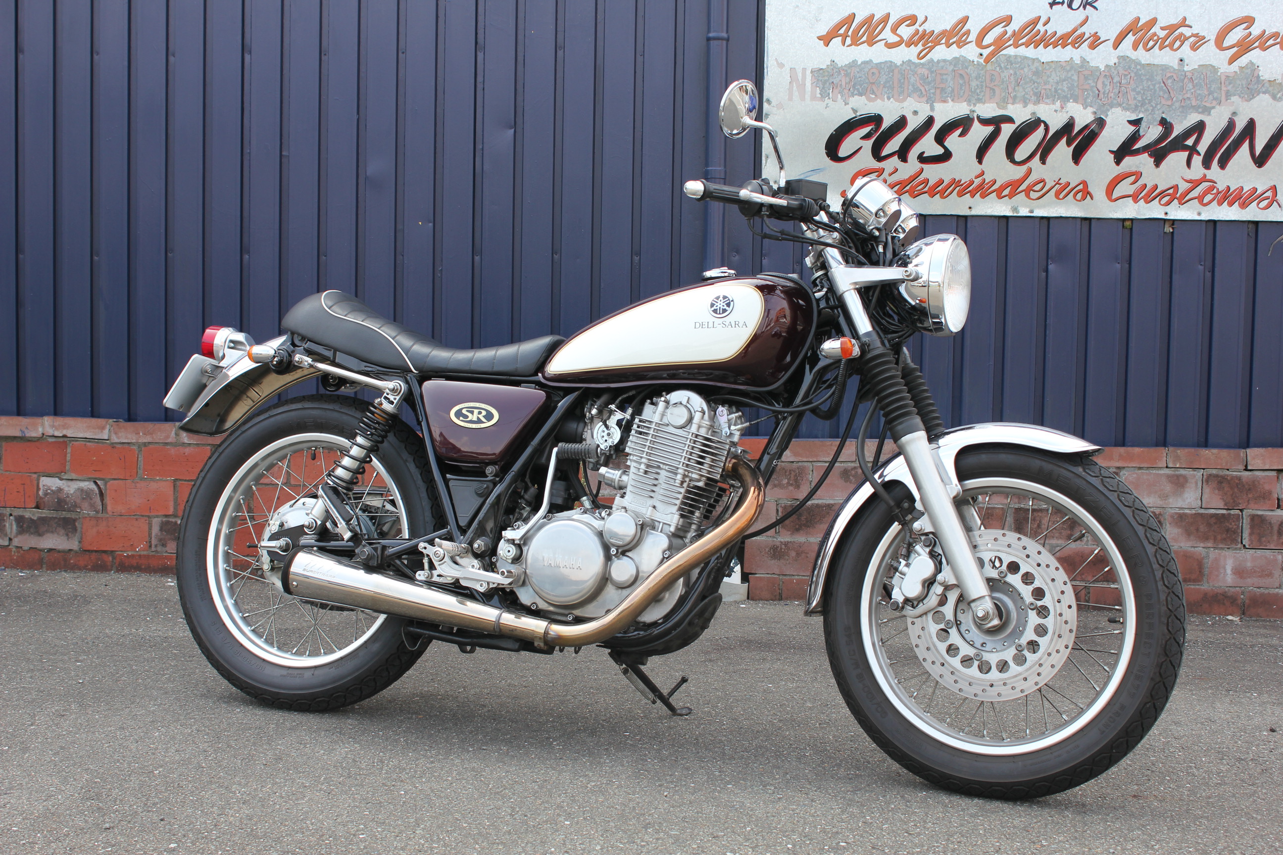 デルスラーラ福岡 SR400 ステッカーチューン | DELL-SARA