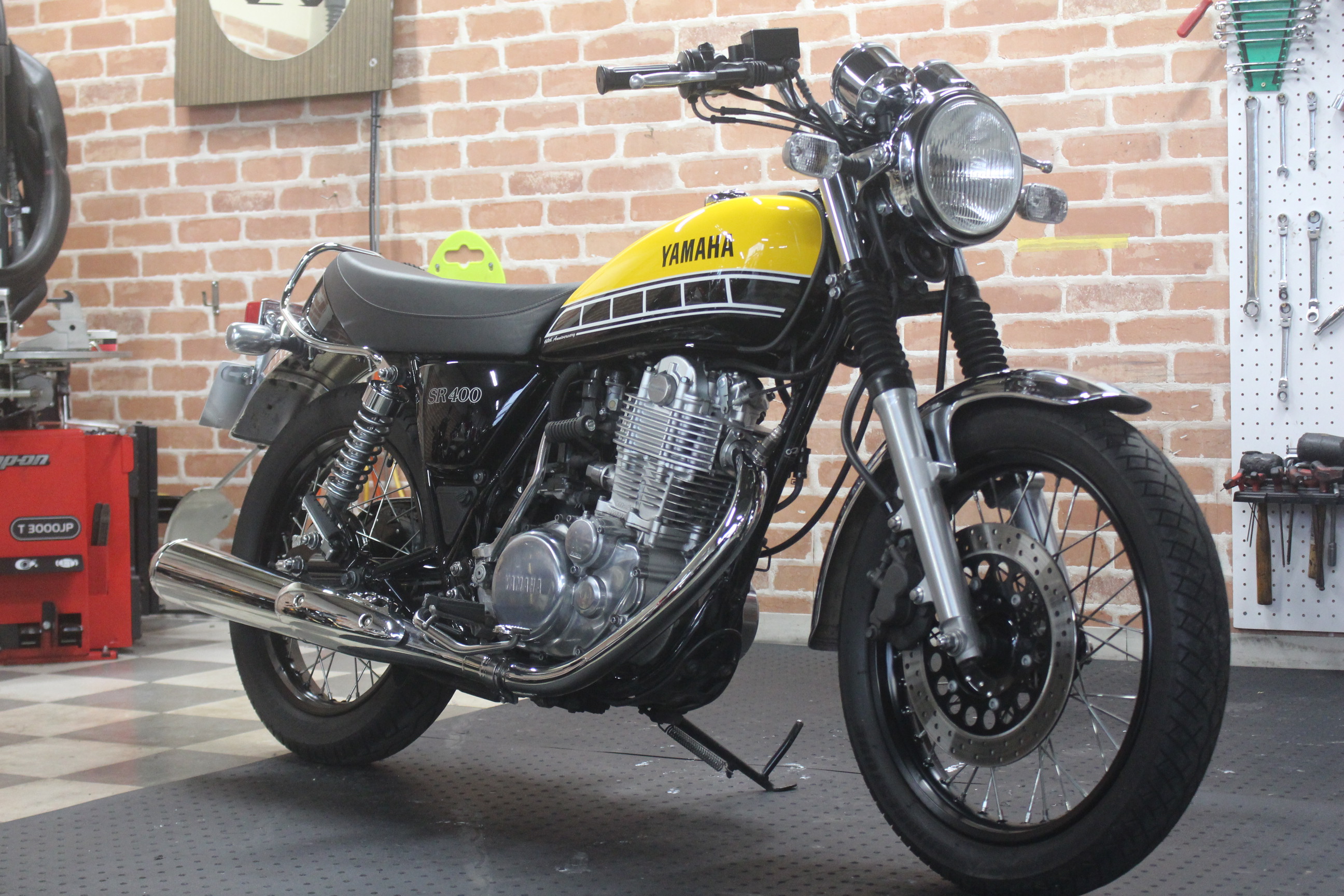 60周年アニバーサリーモデル | DELL-SARA