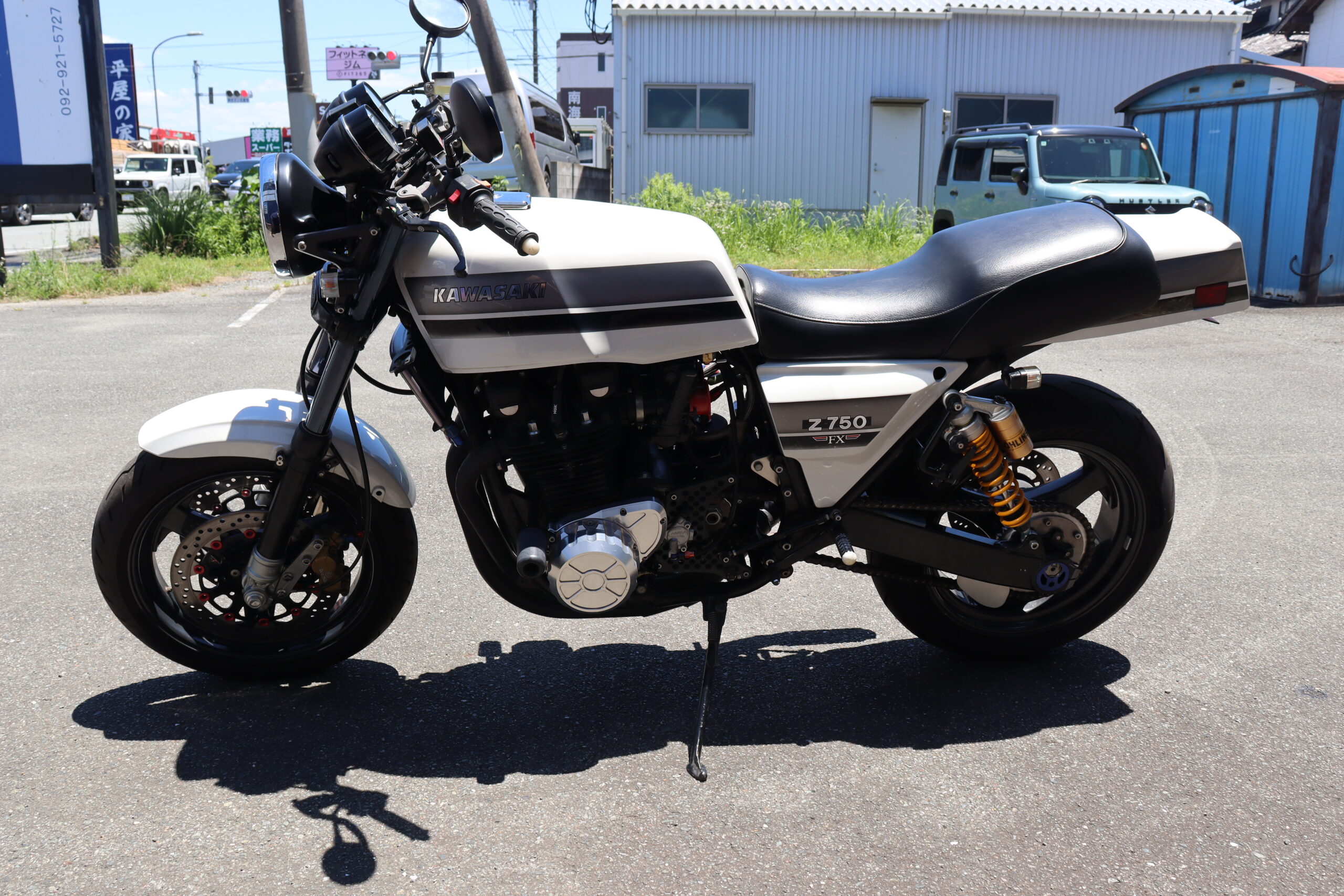 カワサキ Z750FX1 | DELL-SARA